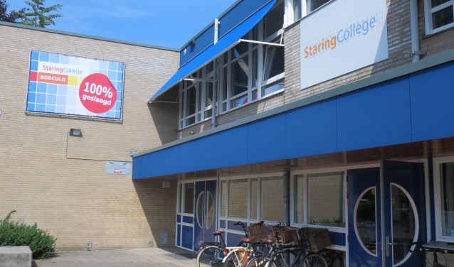 Staring College: 100 procent geslaagd! Foto: PR