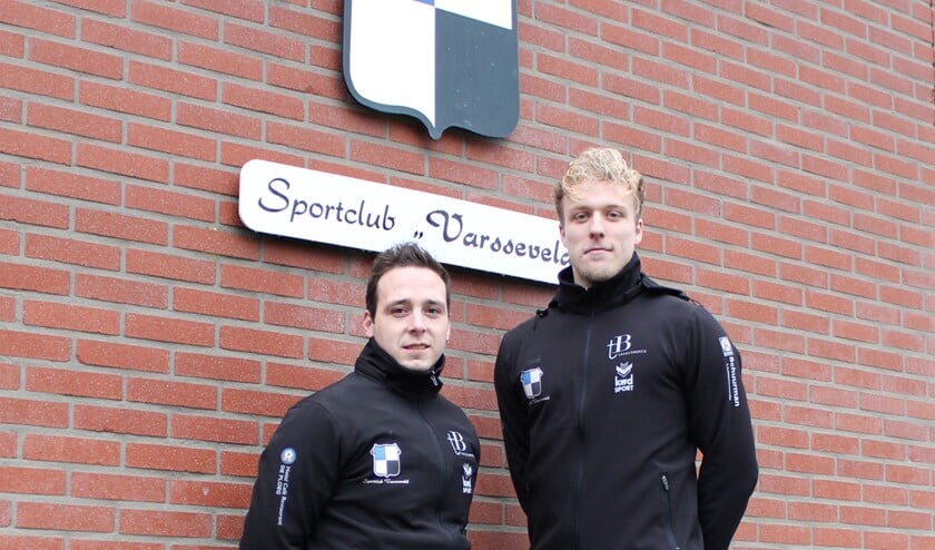 Het aanvoerders-duo Dave Ankersmit en Lucas Breukelaar van sc Varsseveld. Foto: John van der Kamp