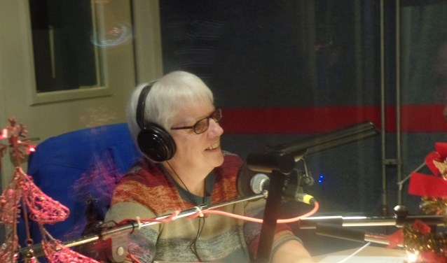 Annelies Hummelink verzorgde 26 jaar lang drie maal per week een informatieprogramma. Foto: Jan Hendriksen