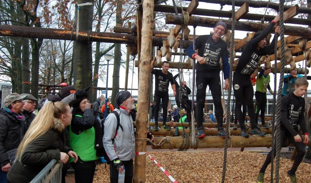 Tijdens het Survivalrun Café mag iedereen zijn mening geven over de Survivalrun Beltrum. Foto: Ellen Nijenhuis