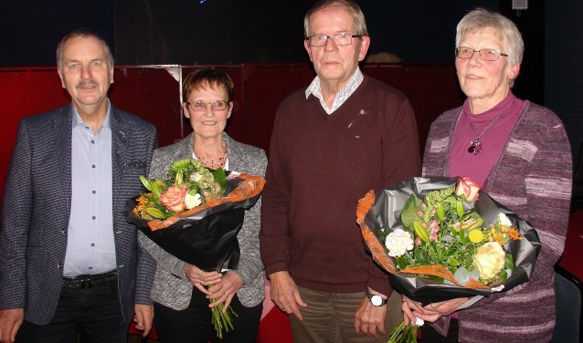 De jubilarissen met hun dames. Foto: PR