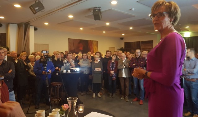 De nieuwjaarsreceptie van de gemeente Oost Gelre werd druk bezocht. Foto: Kyra Broshuis