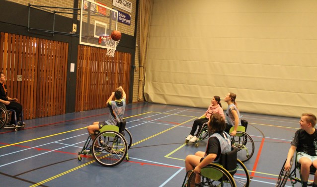Rolstoelbasketbal bij MaxX. Foto: PR