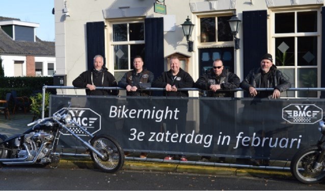 Het bestuur van BMC Bredevoort. Foto: Mariëlle Soyer