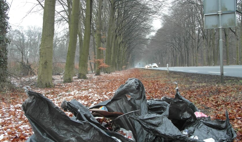 De 'opbrengst' van het verzamelde zwerfvuil langs de Vordenseweg van vorige week. Foto: PR.