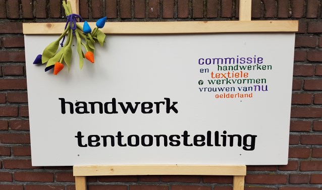 Vrouwen van Nu Gelderland stelt handwerkstukken tentoon in Vorden. Foto: PR