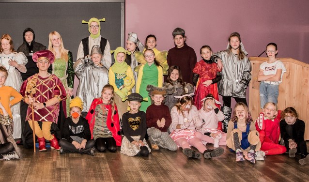 De deelnemers aan de musical zijn druk aan het oefenen voor de uitvoeringen op 16 en 17 maart aanstaande. Foto: Sjoukje Geelink