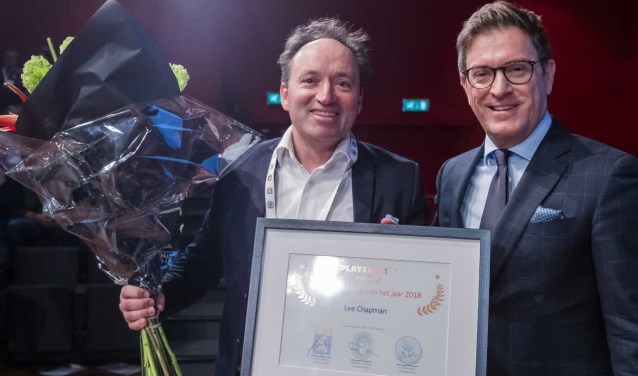 Lee Chapman neemt de prijs in ontvangst. Foto: PR