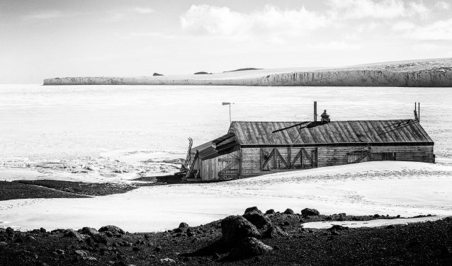 Een foto van een kamp van ontdekkingsreizigers. Foto: Arjan Drost