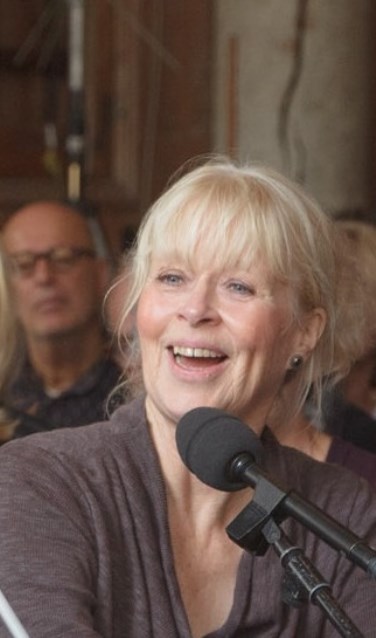 Annegreet van Bergen, schrijfster van Gouden Tijden. Foto: PR