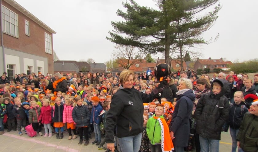 De Afrikaanse slangenarend komt de sleutel brengen. Foto: Rob Stevens