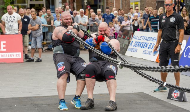 Op zaterdag 15 juni strijden de sterkste mannen van de wereld op het DRU-industrieterrein in Ulft in de Strongman Champions League. Foto: Simon Schutter Fotografie