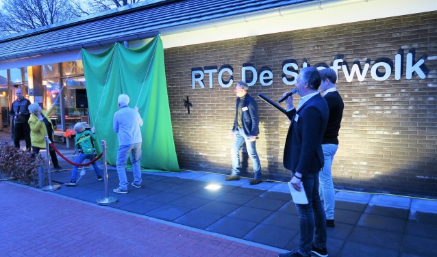 De officiële opening van het nieuwe clubhuis van RTC De Stofwolk. Foto: Theo Huijskes