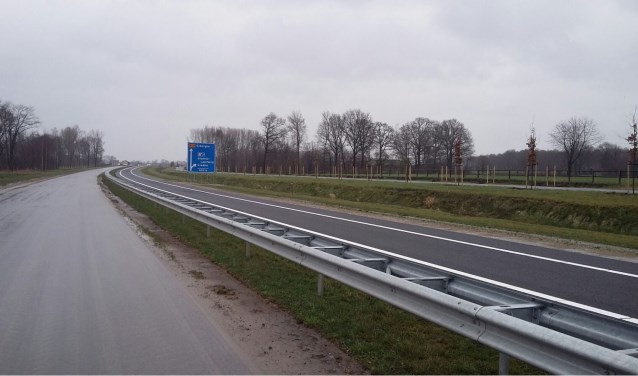 Bij de nieuwe N18 zijn al vele bomen geplant. Foto: PR
