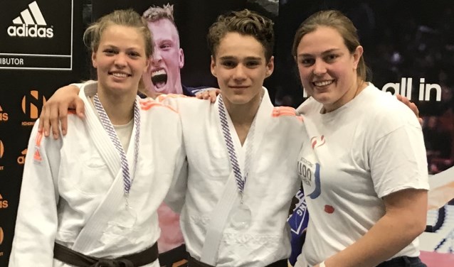 Naomi, Mink en coach Martine. Foto: PR