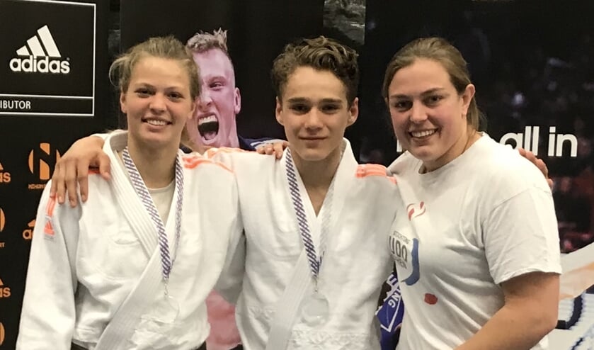 Naomi, Mink en coach Martine. Foto: PR
