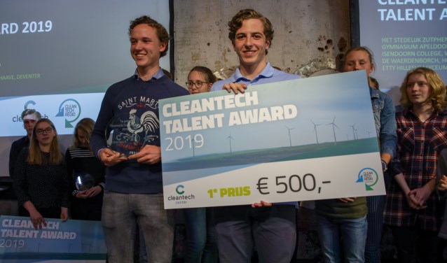 Joep Ligthart en Flip van Tongeren van het Isendoorn College zijn de winnaars van de Talent Award 2019. Foto: PR