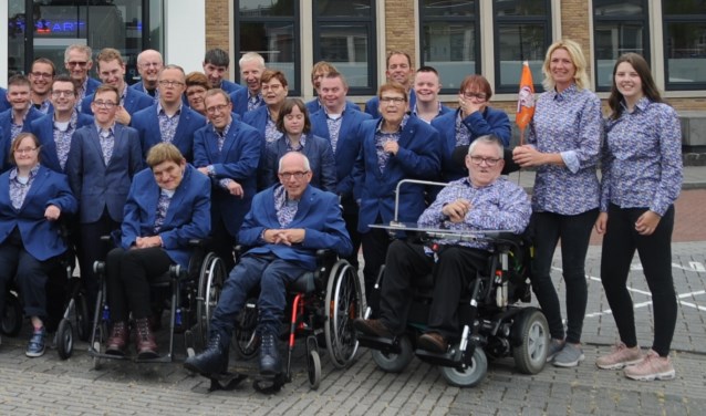 De Rainbowband met begeleiders. Foto: PR