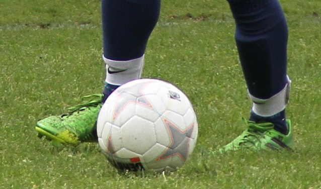Voetbalwedstrijd SV Basteom. Foto: Liesbeth Spaansen