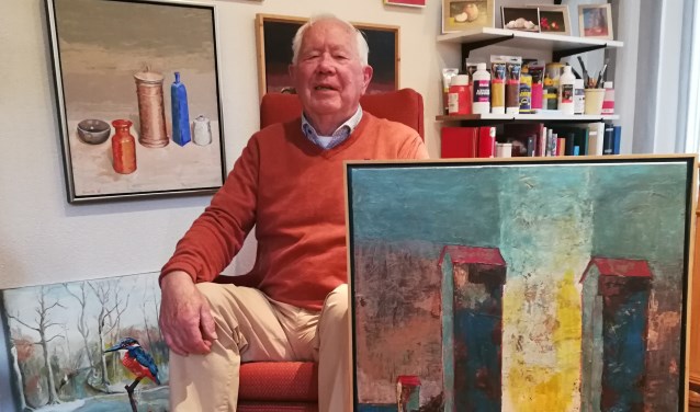 Gerrit van Dijk met zijn werk 'overgang'. Foto: Rob Stevens