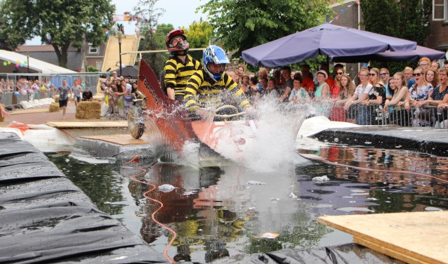 De spectaculaire zeepkistenrace staat nu ook open voor niet-Lieveldenaren. Foto: PR