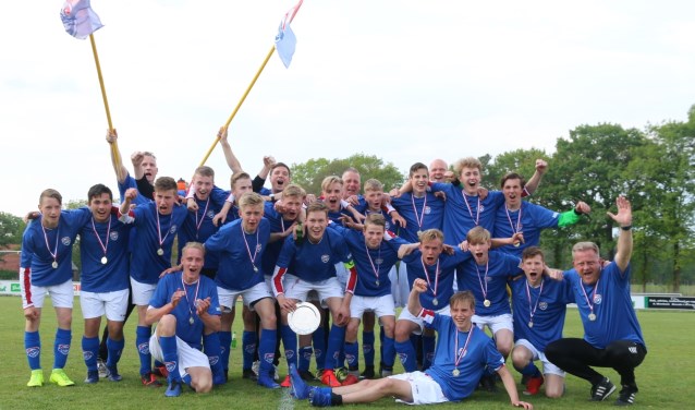 Het kampioensteam van DEO, JO17. Foto: Jaime Lebbink