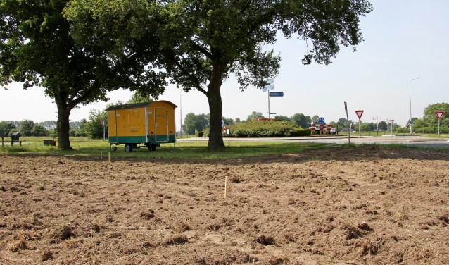De rotonde bij Keijenborg met de afslag Kroezerijweg, waar de nieuwe bushalte 2.0 wordt gerealiseerd. Foto: Liesbeth Spaansen