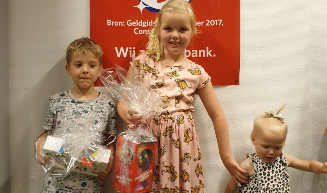 Prijswinnaars Meimarkt Zutphen, v.l.n.r.: Bram, Sophia en Milena. Foto: PR