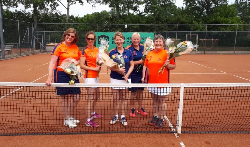 Dames 2. Foto: PR