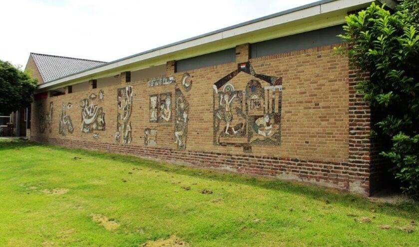 Het kunstwerk van Joop Kruip op de fietsenstalling van de Ludgerusschool. Foto: PR