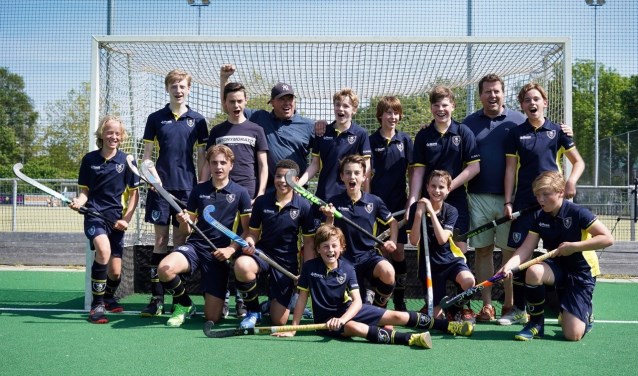 Door de eclatante zege op HCD C1 werden de leeftijdsgenoten van DHC kampioen. Foto: PR