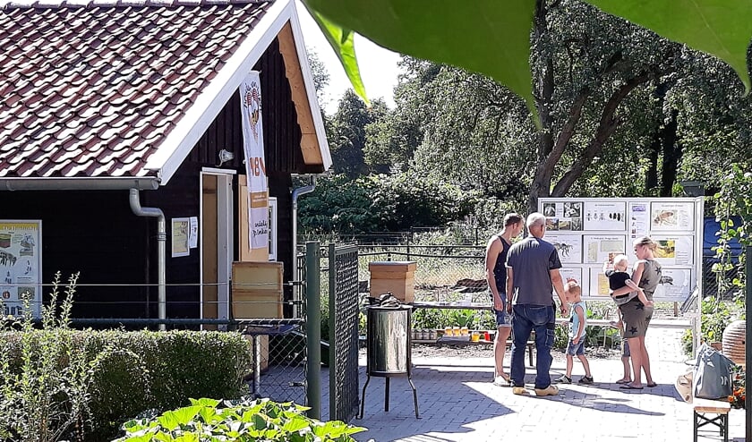 Er is volop informatie verkrijgbaar op de open dag. Foto: Gerard te Hennepe