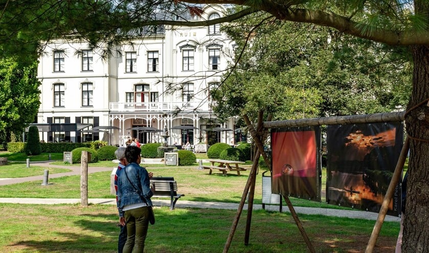 Een overzichtsfoto van de expositie in 2018. Foto: Bennie Lesterade