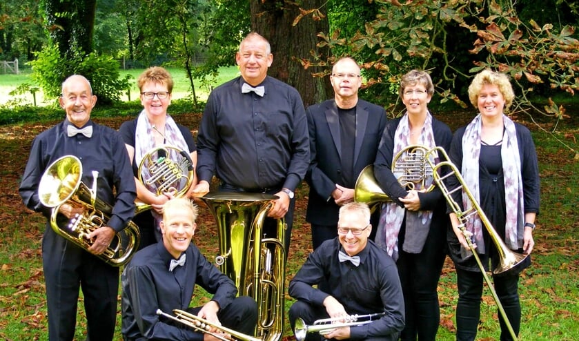 Koperblazersensemble Com Cobre onder leiding van dirigent Henk Vruggink. Foto: Henk Ellenkamp