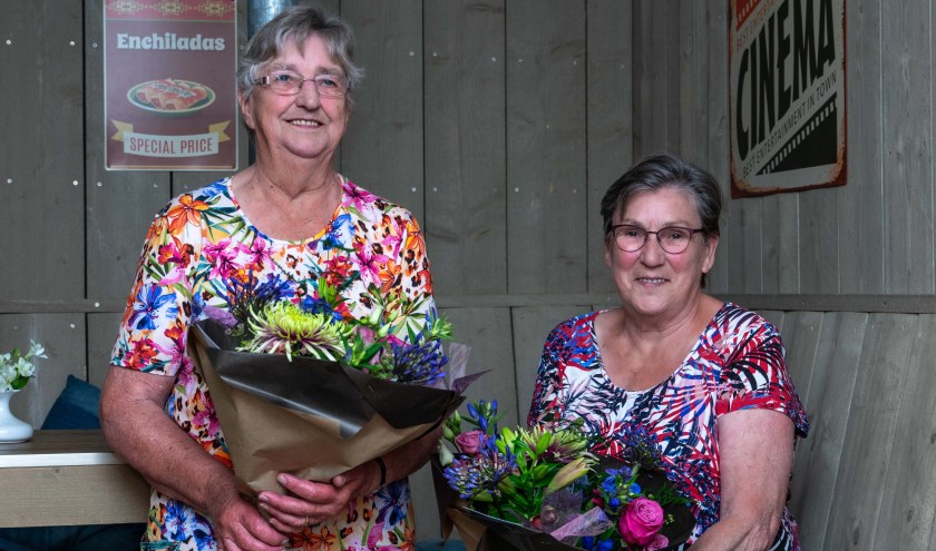 Gerrie Hijink (links) en Dini Klompenhouwer. Foto: Harm Huinink