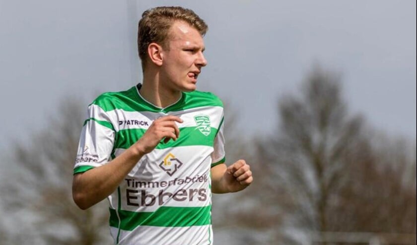 Devin Zweekhorst in het shirt van Etten. Bron: Westendorp