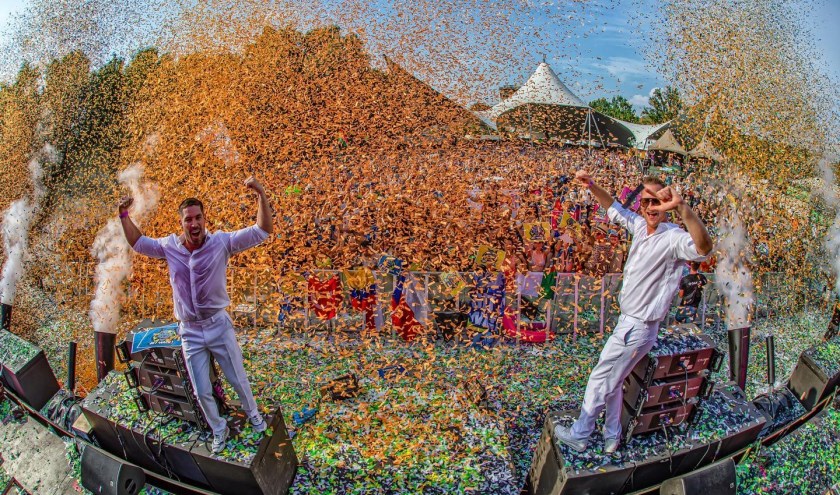 Niels Koster (links) en Pepijn Hol van het Nederlands DJ-Duo Frequencerz op Tomorrowland. Foto: PR