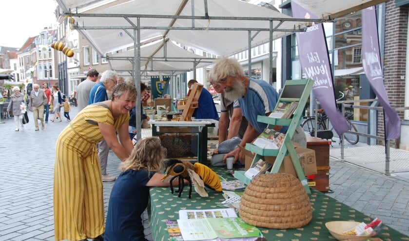 Ook de zichtkast en het binoculair trokken de aandacht. Foto: PR