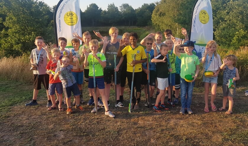 De deelnemers aan de laatste jeugdviswedstrijd. Foto: PR GHV