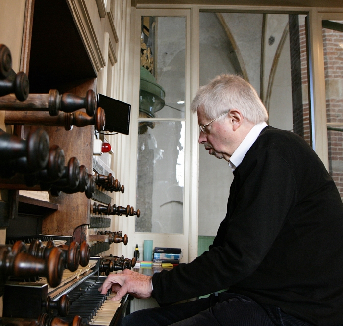 Organist Jan Kleinbussink