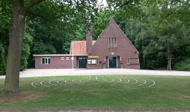 labyrint voor de Slangenburgse kerk