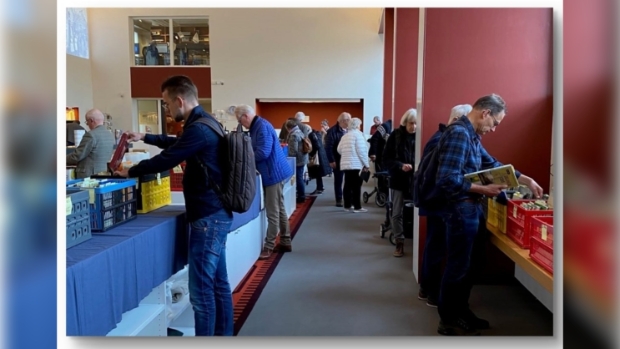 Boekenmarkt op de studiezaal van het Erfgoedcentrum