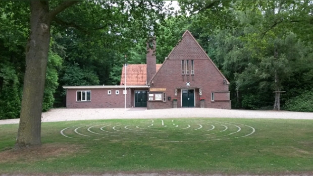Slangenburgse kerk, locatie van de tweede dialoogtafel in serie van 3