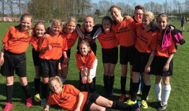 Het meidenteam eindigde als tweede