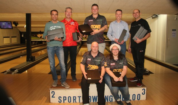 1e team Het Kersttrio 2, 2e team Teamwork, 3e team Dezelfde.