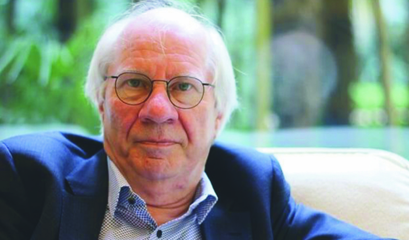 Jan Brokken geeft een lezing over zijn nieuwe boek.