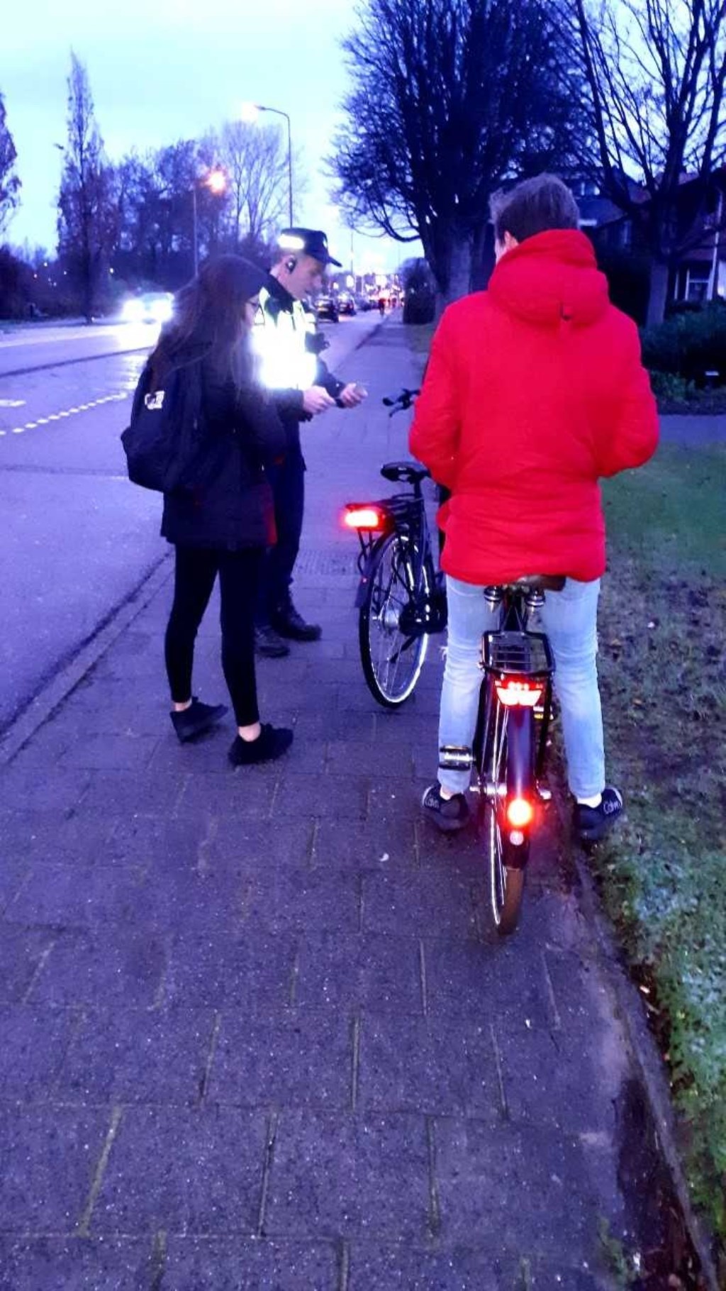 repressieve controle op de Beverwijkerstraatweg op woensdag 12 december 2018