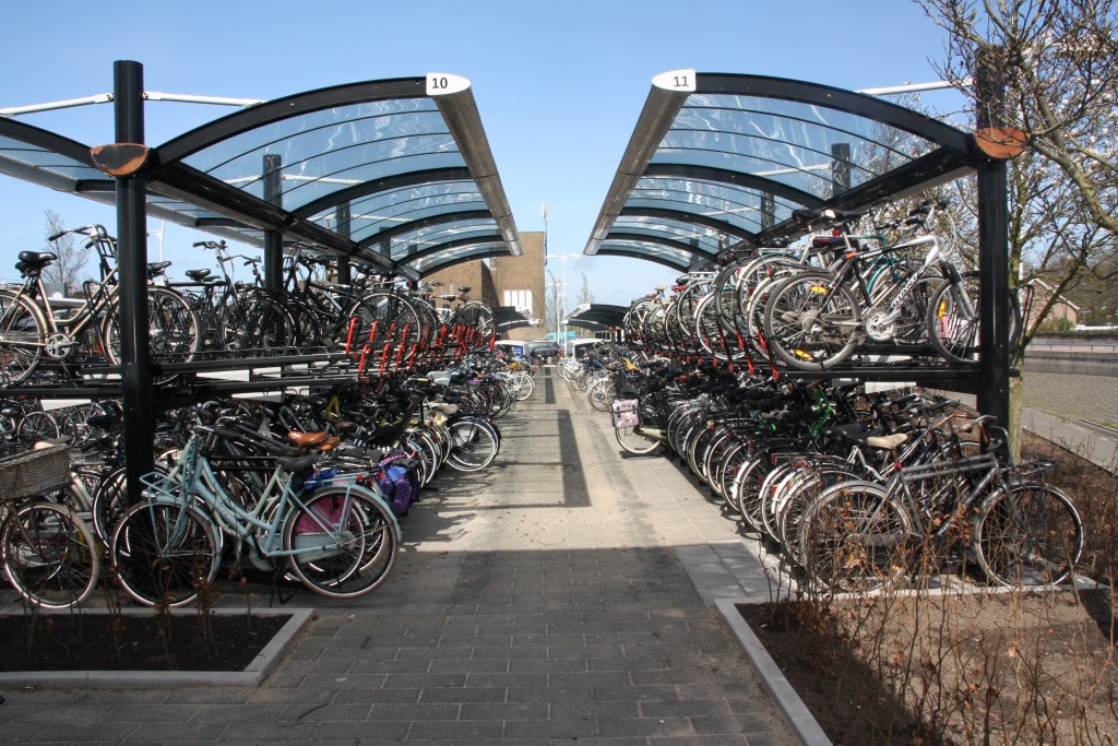 Super Uitbreiding fietsenstalling stationsplein klaar JD-85