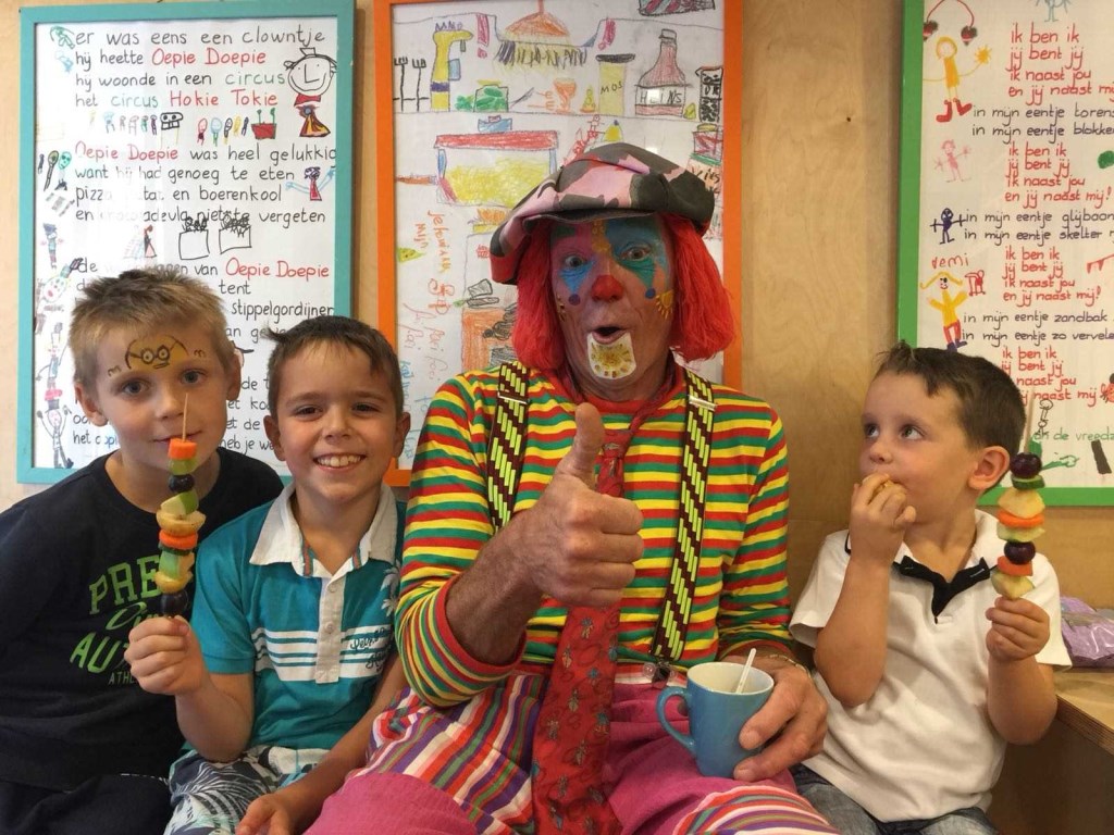 Clown Alfredo zal bij de opening aanwezig zijn