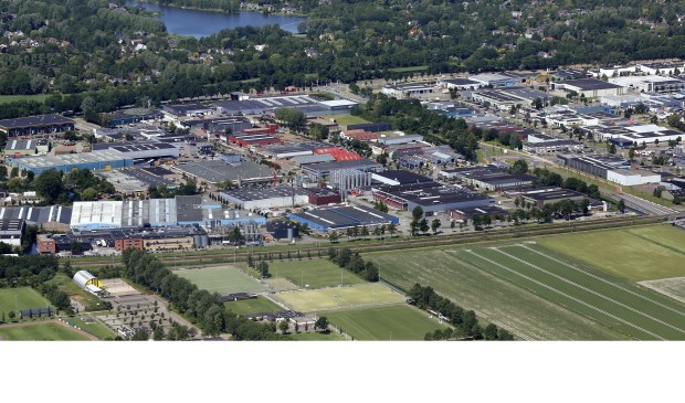 Bedrijventerrein Zandhorst in Heerhugowaard. Een van de plekken in de regio Alkmaar met bedrijfsdaken die geschikt zijn voor het opwekken van zonne-energie.